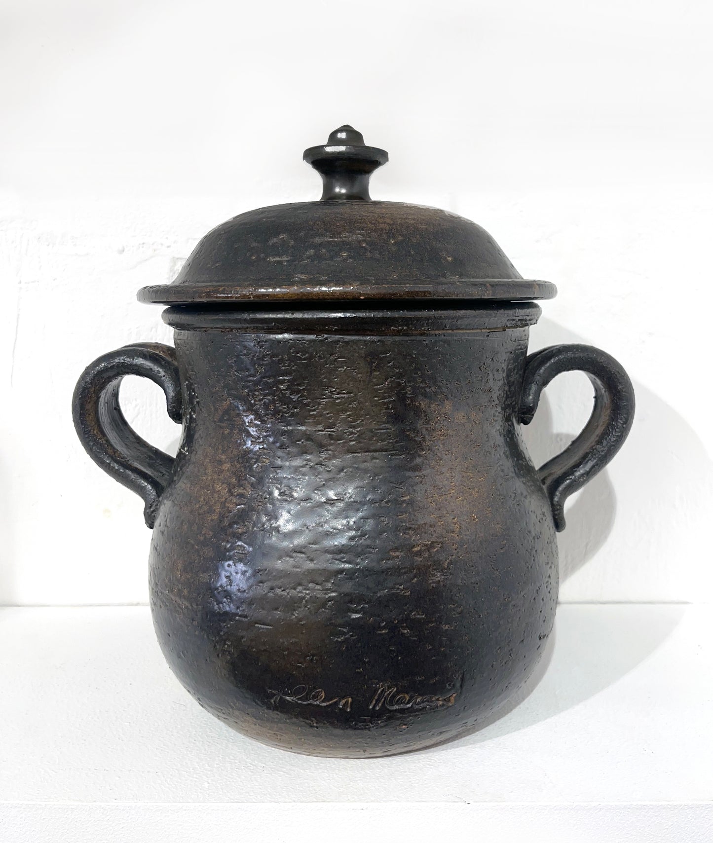 Pot couvert à deux anses Jean Marais