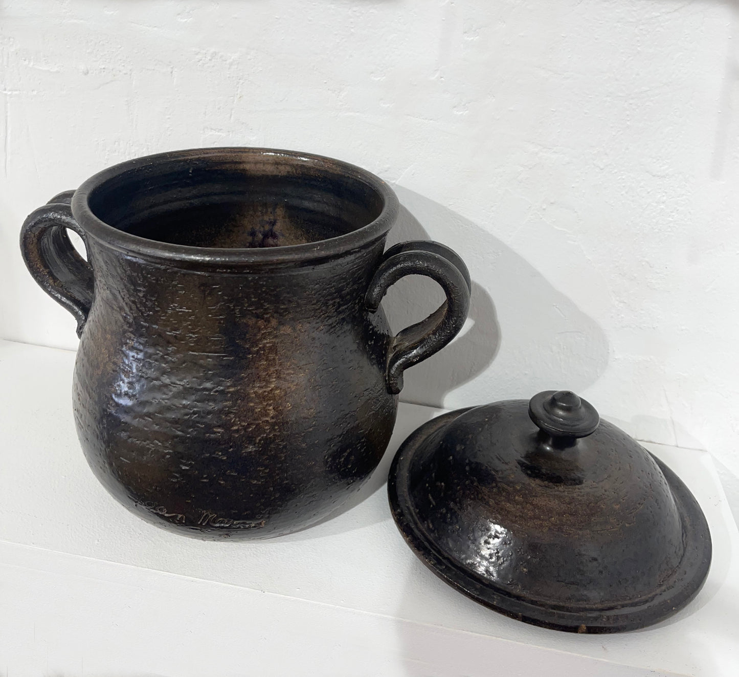 Pot couvert à deux anses Jean Marais